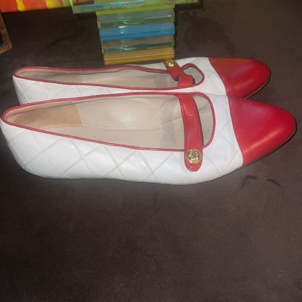 Chanel Shoes - Picture 5 of 8